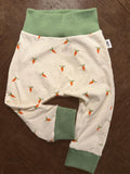 Karottenhose für Babys und Kleinkinder